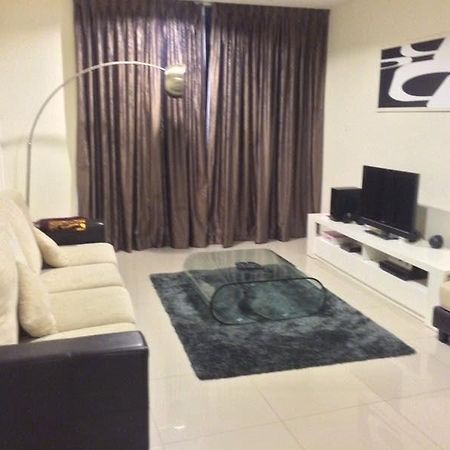Kl Service Suite At Taragon Kuala Lumpur Dış mekan fotoğraf